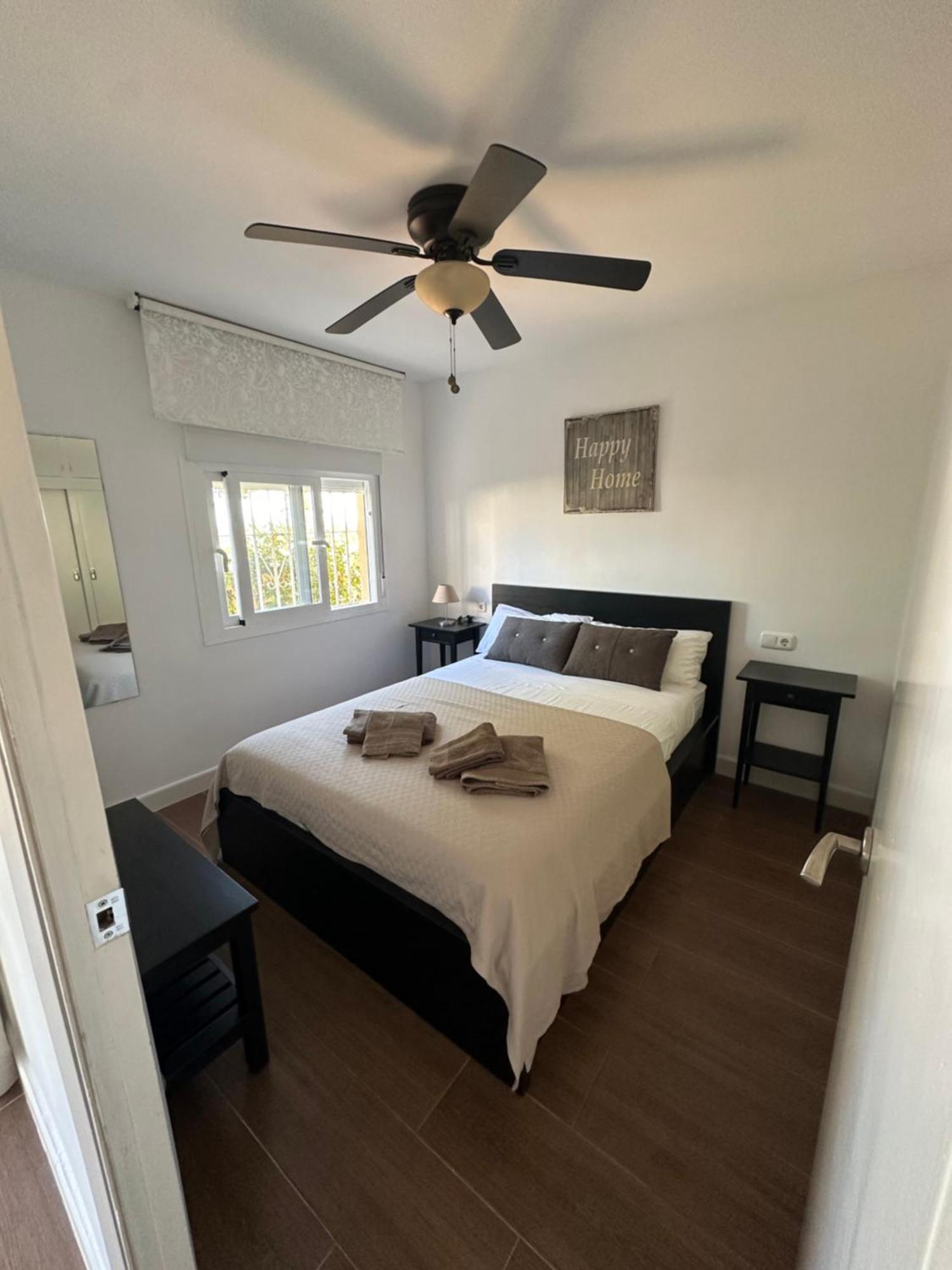 Precioso Apartamento Junto A Playa Y Con Piscina. Leilighet Málaga Eksteriør bilde